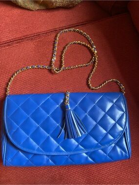 Susan Gail vintage leather Quilted Blue Tassel Crossbody Bag chain strap